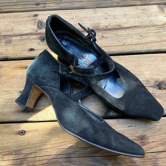 Black suede ballet cross straps, 2 inch heels - Picture 3 of 7